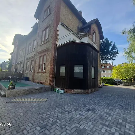 Fechenheim Frankfurt * Φραγκφούρτη