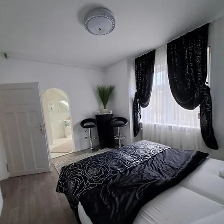 Appartamento Fechenheim Frankfurt *